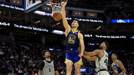 Ömer Faruk Yurtsevenin çabası Warriorsa yetmedi