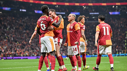 Lider Galatasaray, Trabzonspor deplasmanında