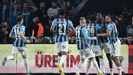 Trabzonspor nasıl gol atar anketi yapılsa...