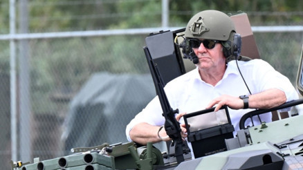 Yurtdışı seyahatlerde izin alınmasına tepki