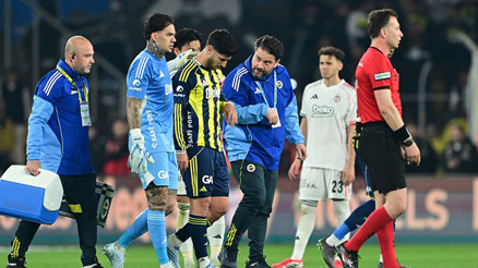 Fenerbahçede sakatlık şoku: Asensio, derbiye devam edemedi