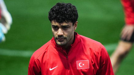 Ozan Kabak, Bundesligada kalıyor İmza çok yakın