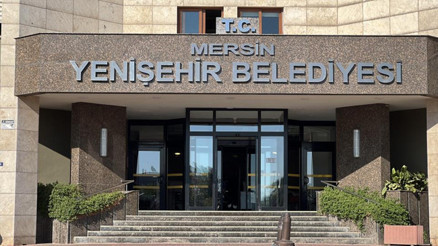 Son dakika... Mersinin Yenişehir Belediyesine yolsuzluk operasyonu: 30 gözaltı kararı