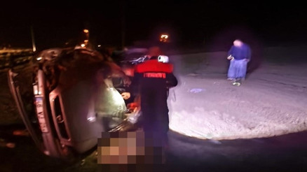 Iğdırda feci kaza: Devrilen otomobilin sürücüsü hayatını kaybetti