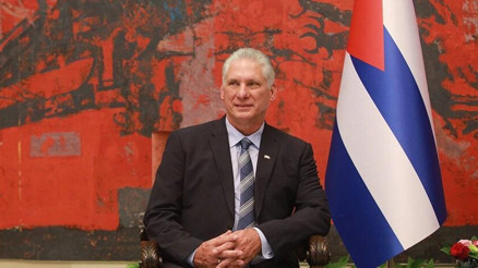 Küba liderinden ABDye rest: İstifa etmeyeceğim