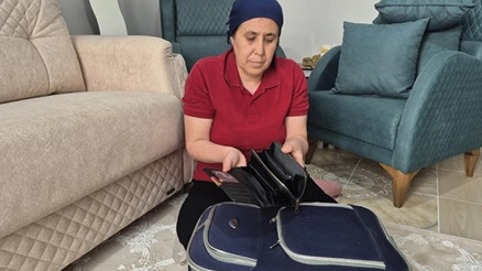 Altınlarının sahteleriyle değiştirildiğini öne süren kadın, komşusu ve arkadaşlarından şikayetçi oldu