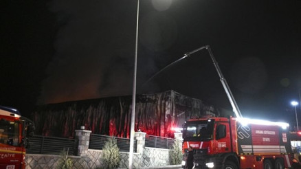 Ankarada ilaç fabrikasında yangın