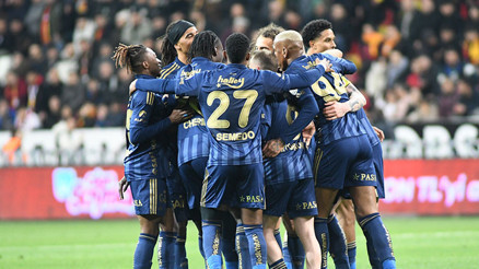 Fenerbahçe, Kante ve Talisca ile çok farklı