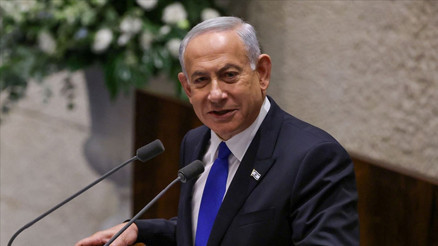 Netanyahunun yolsuzluk duruşmasında erteleme kararı Netanyahunun yolsuzluk duruşmasında erteleme kararı