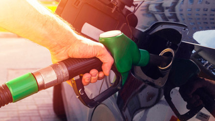 Almanyada akaryakıt vergisinde indirim