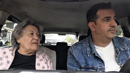 İzleyen herkes helal olsun dedi | Yaşlı kadın aracına binip durumu anlatınca ilk sözü dua edersin oldu