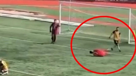 Amatör maçta rakibinin burnunu kıran futbolcu süresiz olarak kadro dışı bırakıldı