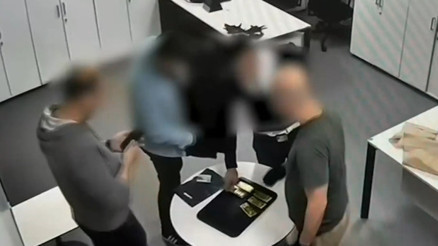 Interpol tarafından kırmızı bültenle aranıyordu Ingılab Babayev, İstanbulda yakalandı