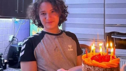 İsa Aras Mersinli kimdir, nereli, kaç yaşındaydı Kahramanmaraş okul saldırısını yapan İsa Aras Mersinlinin babası Uğur Mersinli ve annesi Pınar Mersinli kimdir