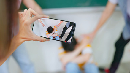 Dijital çağın karanlık yüzü: Eli silahlı çocuklar