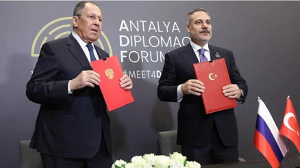 Dışişleri Bakanı Hakan Fidandan peş peşe görüşmeler