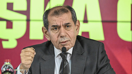 Dursun Özbekten Fenerbahçe ve Beşiktaşa gönderme: Tek kar açıklayan kulübüz