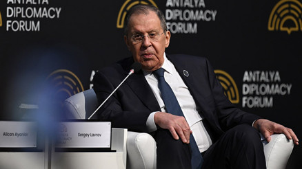 Lavrov Antalyadan İstanbula işaret etti
