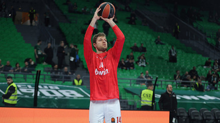 Euroleaguein sayı kralı Sasha Vezenkov oldu