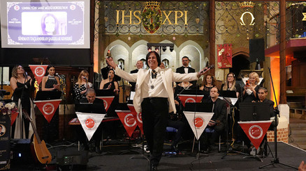 Londra Türk Sanat Müziği Korosu’ndan tarihi konser