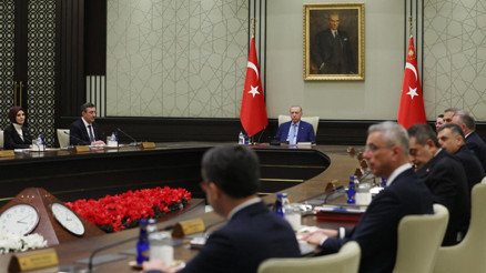 Cumhurbaşkanlığı Kabinesi toplandı Gündem: Orta Doğu...