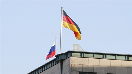 Almanya Rusya’nın Berlin Büyükelçisi’ni Dışişleri Bakanlığına çağırdı Almanya Rusya’nın Berlin Büyükelçisi’ni Dışişleri Bakanlığına çağırdı