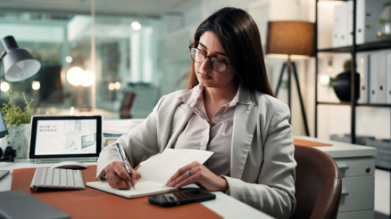 Mutluluk arttı ama yine de yalnız hissediyorlar