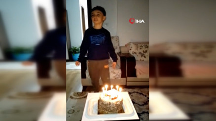 Adnanın doğum günü görüntüleri ortaya çıktı: Hayalleri yarım kaldı Adnanın doğum günü görüntüleri ortaya çıktı: Hayalleri yarım kaldı