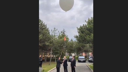 Meteorolojik balonu gökyüzüne bıraktılar