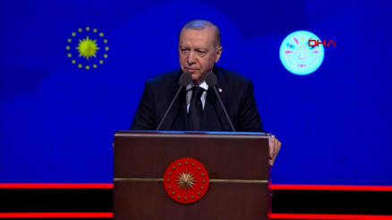 Cumhurbaşkanı Erdoğan: Çocuklarımıza bırakacağımız miraslardan biri Cumhuriyet ve demokrasi olacaktı