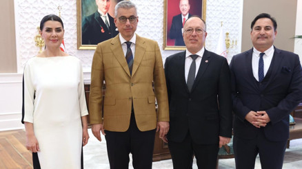 DİŞHEK-SEN’den Bakan Memişoğlu’na ziyaret