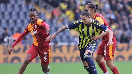 Kadın futbolunda derbi heyecanı yaşanacak