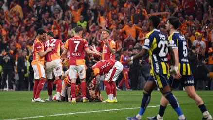 Sezonun özeti gibi bir derbi