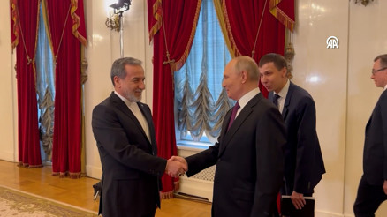 İran Dışişleri Bakanı Arakçi, Rusya Devlet Başkanı Putin ile görüştü