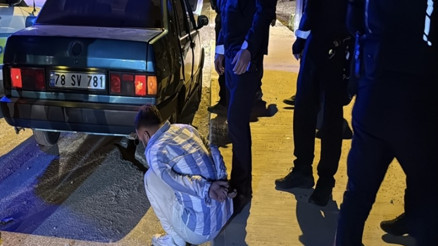‘Dur’ ihtarına uymayan ehliyetsiz alkollü sürücüye 446 bin TL ceza