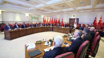 Milli Savunma Bakanlığında Savunma Sanayii toplantısı