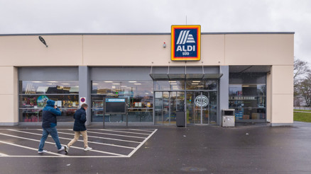 Aldi Süd 1200 kişiyi işten çıkartacak Aldi Süd 1200 kişiyi işten çıkartacak
