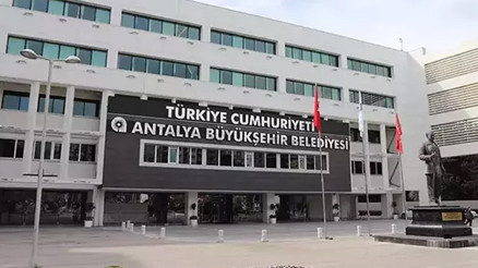 Son dakika... Antalya Büyükşehir Belediyesine yönelik yeni operasyon: Böcekin gelini dahil çok sayıda gözaltı kararı