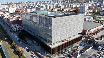 Avrupa ödüllü dev kütüphane eylülde kapılarını açıyor