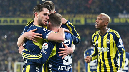 Geriden gelip en çok puanı Fenerbahçe topladı