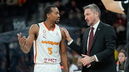 Galatasarayın yıldızı Errick McCollum’dan Panathinaikos başkanının cezasına tepki: Çok ağır