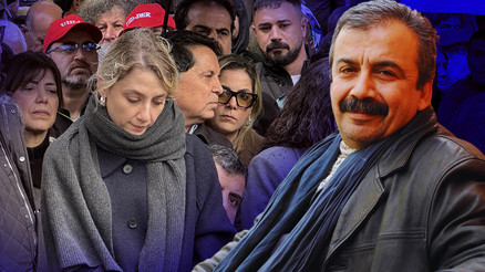 Sırrı Süreyya Önder kabri başında anıldı