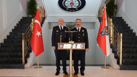Maksut Yüksek görevi Engin Dinç’ten devraldı