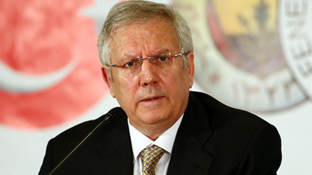 Aziz Yıldırım teknik direktör adayını belirledi İşte seçilmesi halinde Fenerbahçenin başına getireceği o isim