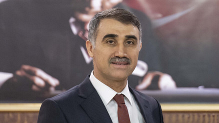 YSK Başkanı Serdar Mutta kimdir, kaç yaşında, nereli Yeni YSK Başkanı Serdar Muttanın biyografisi ve hayatı YSK Başkanı Serdar Mutta kimdir, kaç yaşında, nereli Yeni YSK Başkanı Serdar Muttanın biyografisi ve hayatı