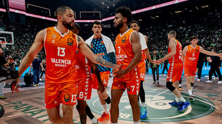 Valencia, Panathinaikos serisini 2-1e getirdi