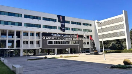 Muhittin Böcek’in oğlu Gökhan Böcek’ten Özgür Özel ve Veli Ağbaba iddiası: Adaylık 1 milyon avro Muhittin Böcek’in oğlu Gökhan Böcek’ten Özgür Özel ve Veli Ağbaba iddiası: Adaylık 1 milyon avro