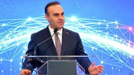 Bakan Kacır açıkladı: Hedefimiz 100 milyar dolar