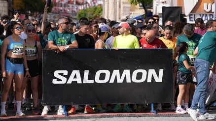 Salomon Çeşme Yarı Maratonu 5K gün batımı koşusuyla başladı