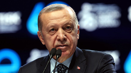 Cumhurbaşkanı Erdoğandan yeni Anayasa açıklaması: Türk siyasetinin boynunun borcu Cumhurbaşkanı Erdoğandan yeni Anayasa açıklaması: Türk siyasetinin boynunun borcu